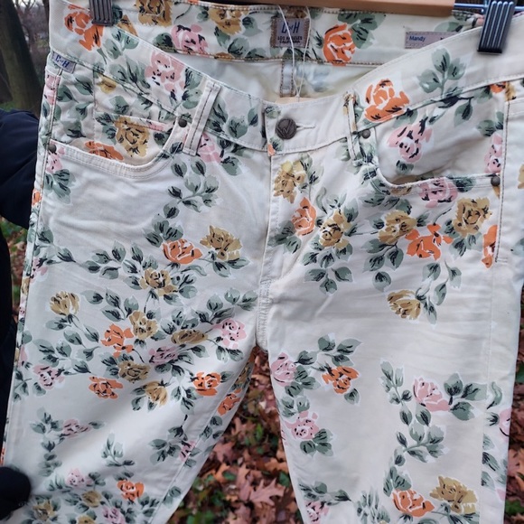 Citizen of Humanity Mandy High Waisted Jeans - Picture 13 of 14